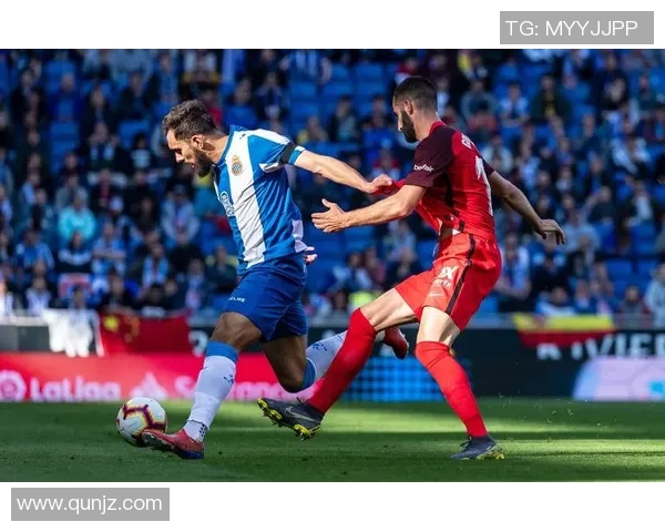 西班牙国家队对阵塞维利亚队的精彩较量即将上演